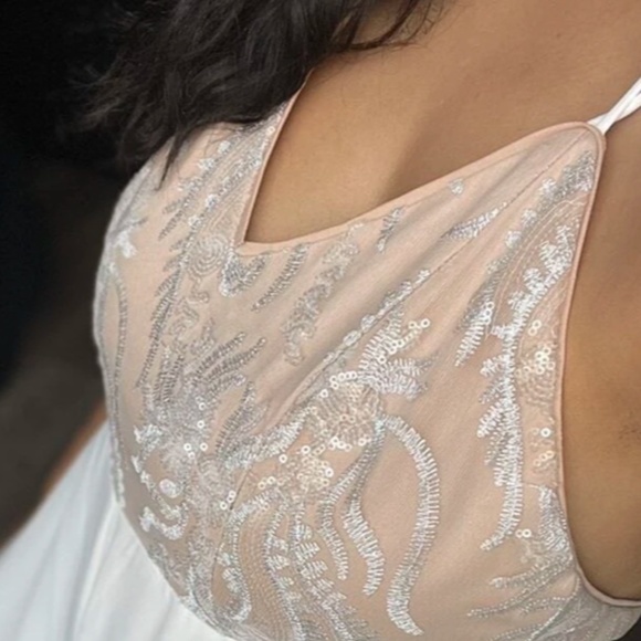 Sequin Detail Jumpsuit Cream + White Flare Wide Leg V-Neck Backless - Picture 7 of 9